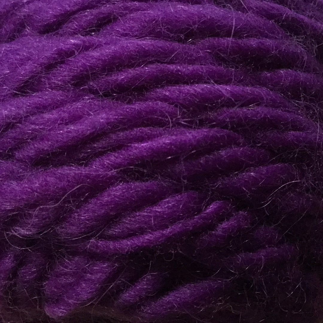 Brown Sheep Lamb’s Pride Worsted yarn