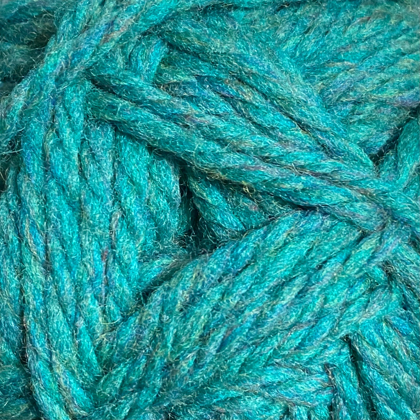 Lamb’s Pride Superwash Bulky