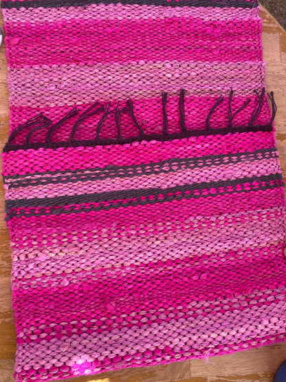 Get Warped! Full Day Rigid Heddle Weaving Workshop (Recycled Silk Placemat)