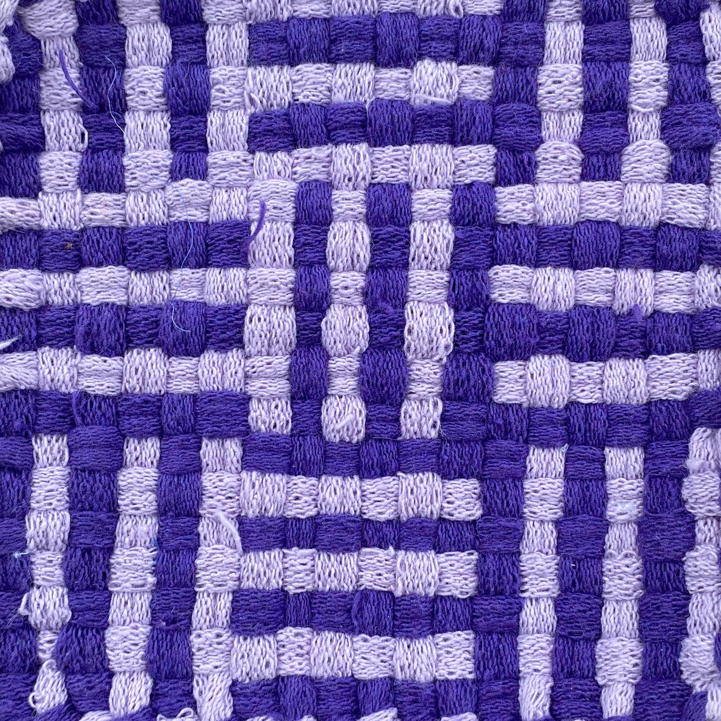 KIDS CAN WEAVE on a Potholder Loom!